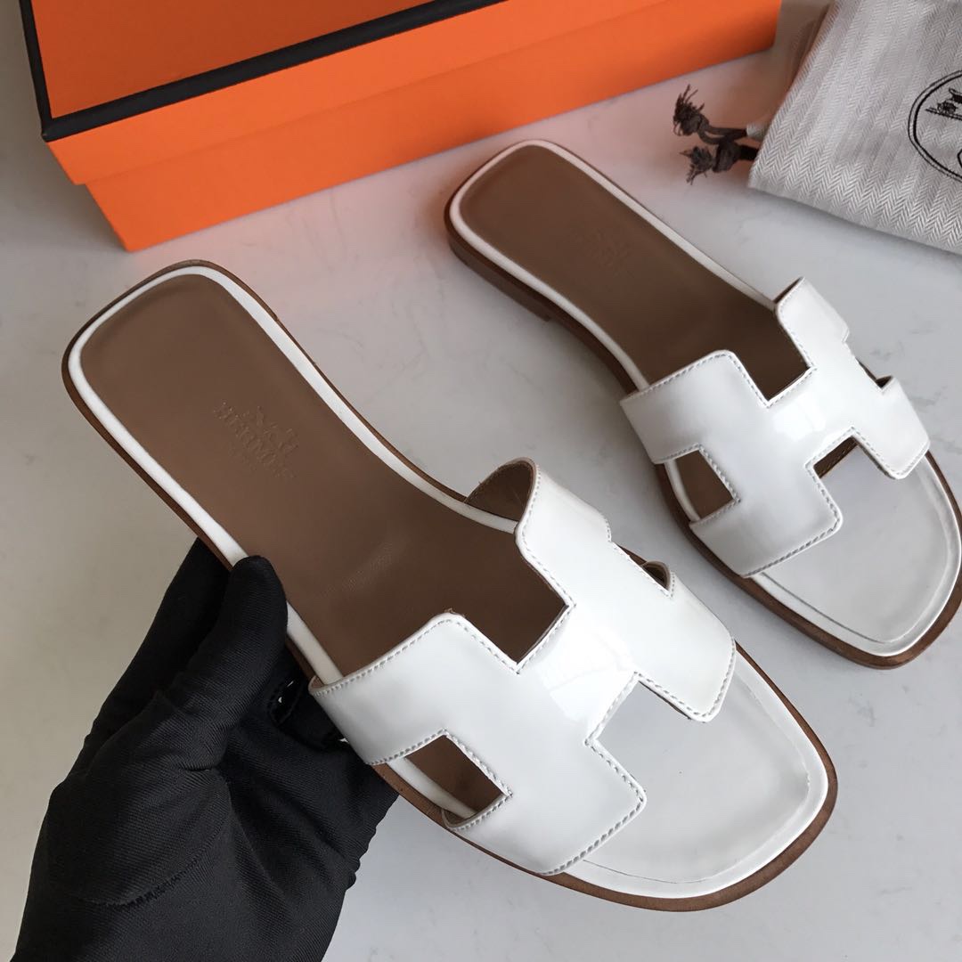 에르메스 올수공 오란 슬리퍼 샌들 페이던트 02